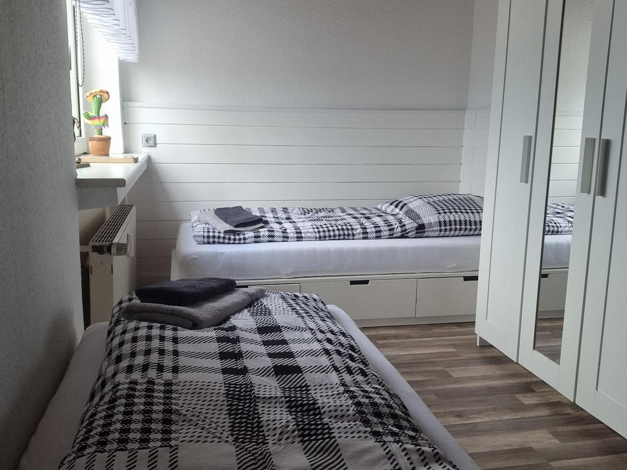 Apartment 3,5 68qm In Mit Balkon Und Stellplatz *